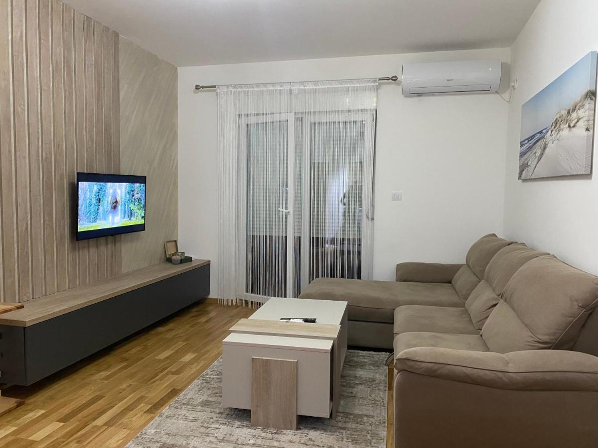 Stylish Charming Apartment Podgorica Exteriör bild